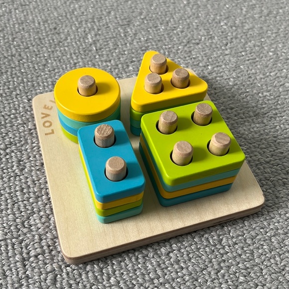 Other - Lovevery Sort and Stack Peg Puzzle The Enthusiast Play Kit